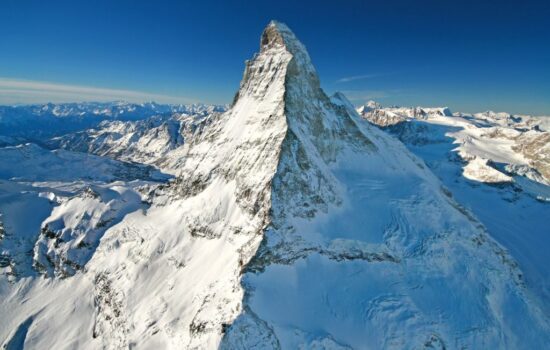 matterhorn-3019429_1920